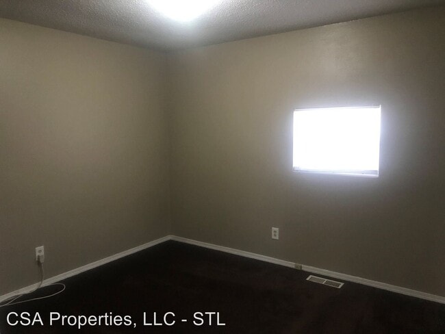 Building Photo - 3 br, 1 bath House - 1193 McQuay Ave VA-008