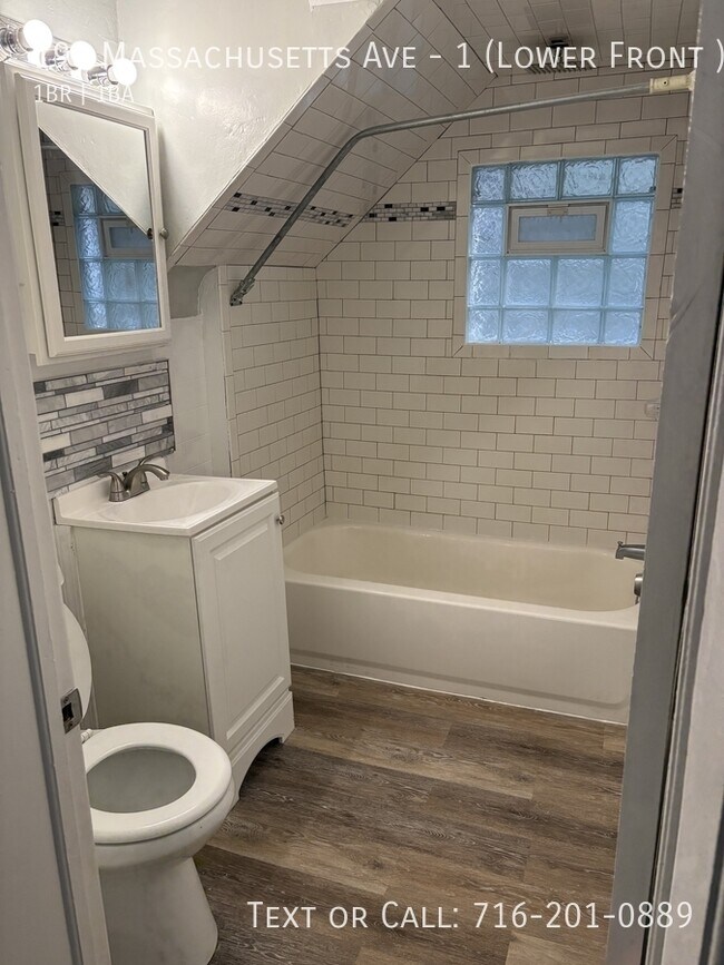 Foto del edificio - 193 Massachusetts Ave