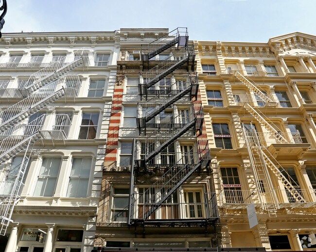 Building Photo - 78 Greene St