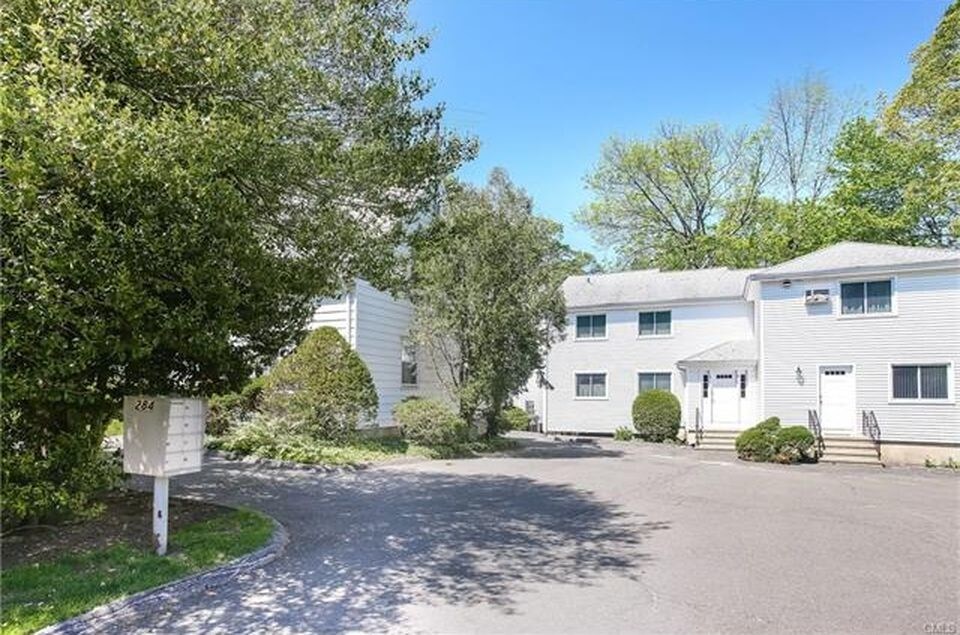 Primary Photo - 284 Hubbard Ave