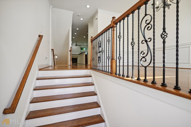 Building Photo - 2673 Rivers Edge Dr NE