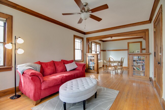 Foto del edificio - 3220 Lyndale Ave S