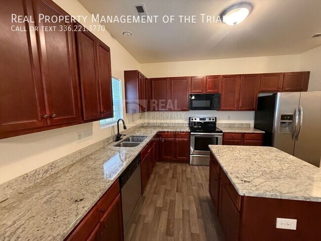 Foto del edificio - 1771 Timber Cove Ct