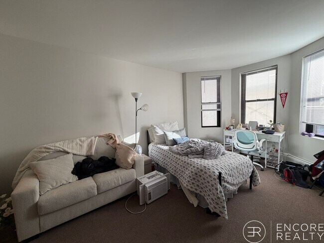 Foto del edificio - 843 Beacon St