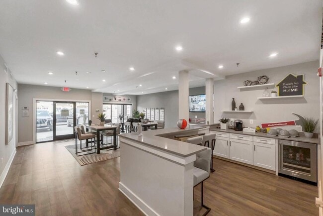 Building Photo - 13210 Petrel St