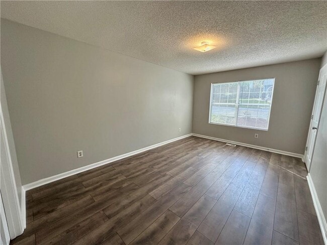 Building Photo - 4143 Lake Mist Dr NW