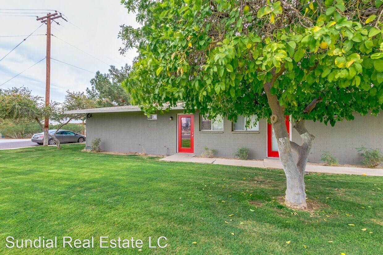 Primary Photo - 2 br, 2 bath Apartment - 3015 N. 22nd St. ...