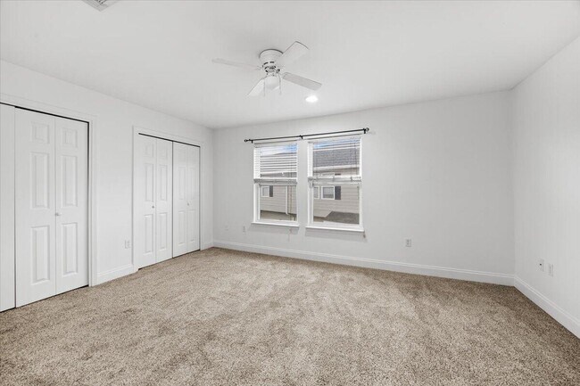 Foto del edificio - 2547 Baytown Cir