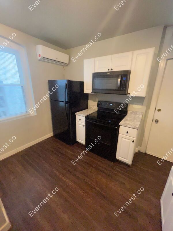 Foto del edificio - 1614 Maury St
