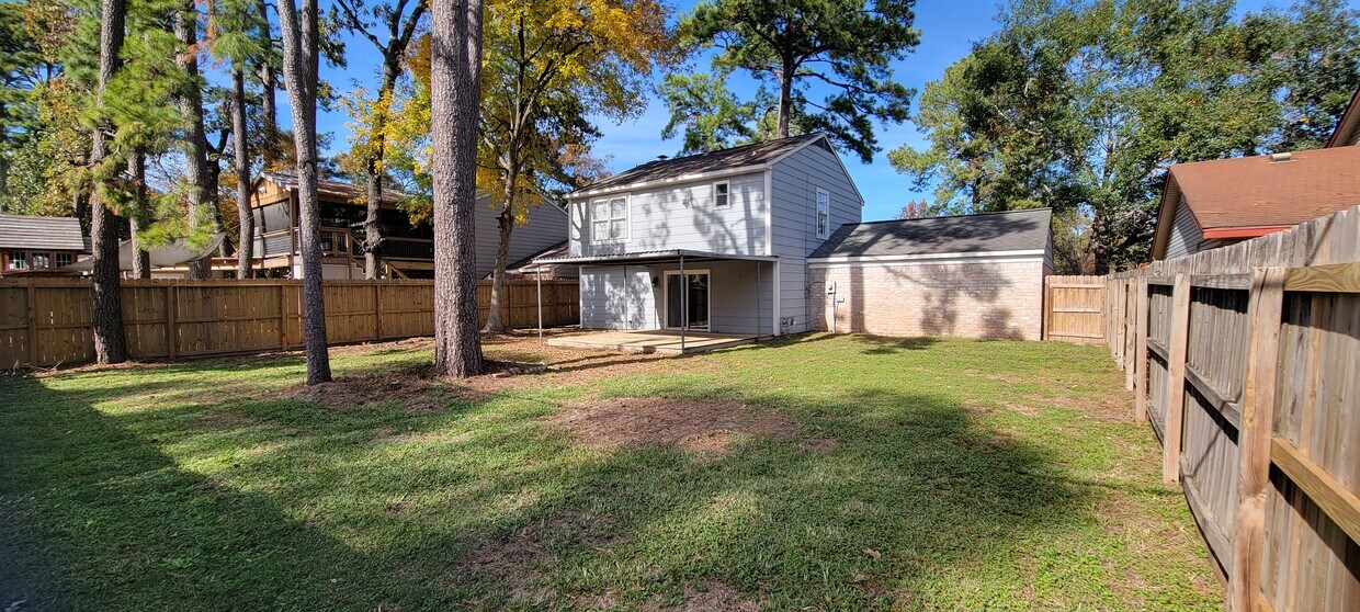 Primary Photo - 2206 Cypresstree Dr