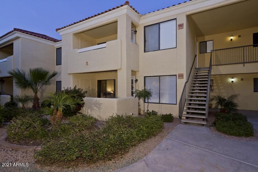 Primary Photo - 9990 N Scottsdale Rd