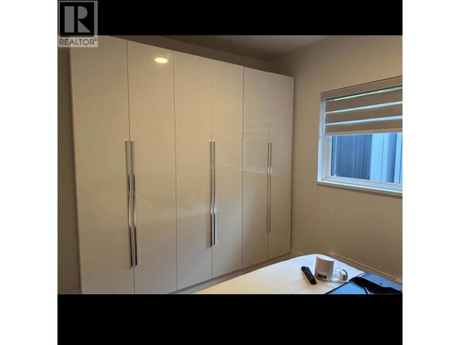 Building Photo - 2626 Spuraway Ave