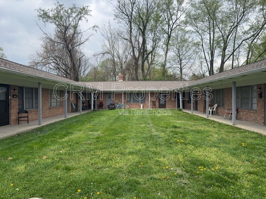 Photo - 6124 Hillside Avenue