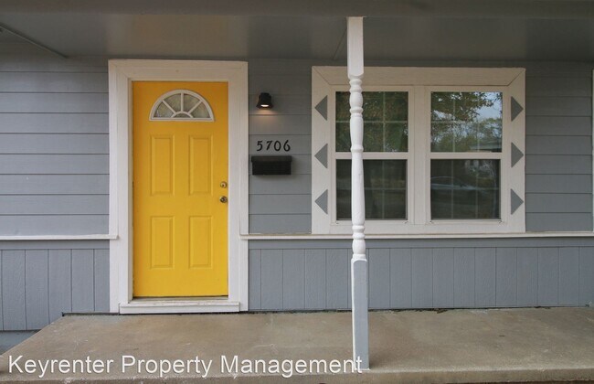 Foto del edificio - 3 br, 1 bath House - 5706 N Frankfort Ave