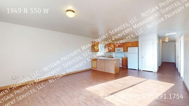 Building Photo - 1949 N 550 W