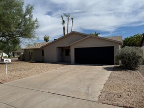 Building Photo - 3747 E Winchcomb Dr