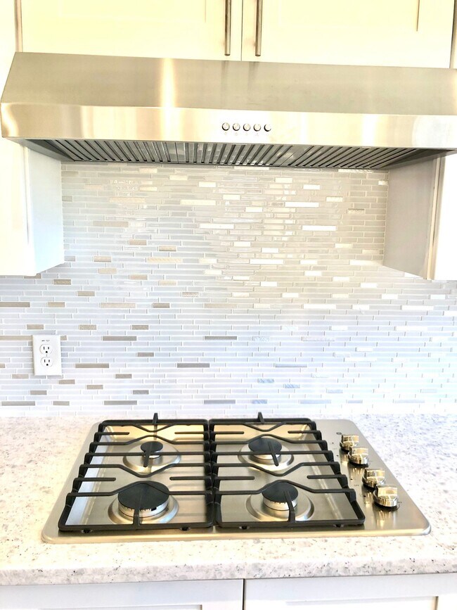 Foto del edificio - 5711 Silver Bay Ct