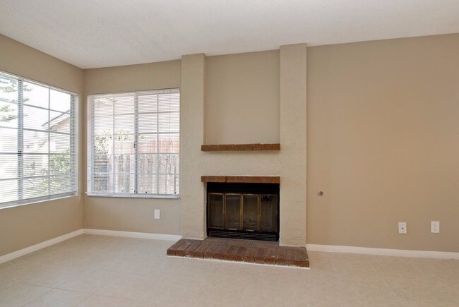 Foto del edificio - 3065 Leilani Way