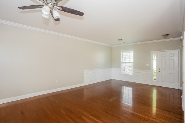 Foto del edificio - 1004 Semmes Ln