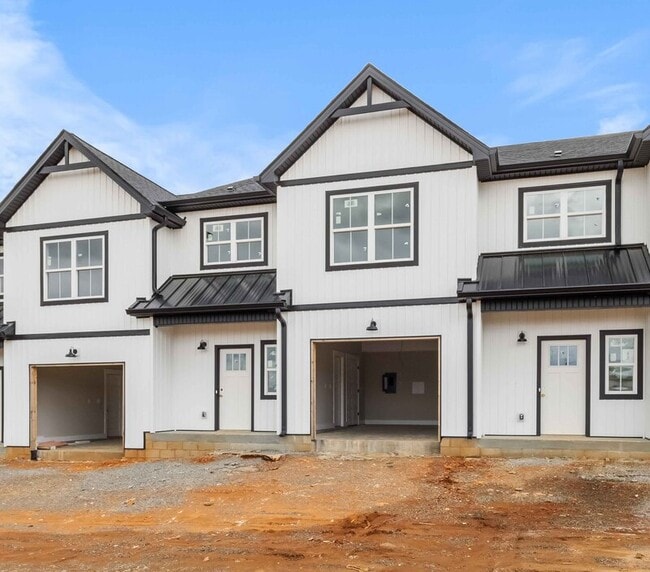 Building Photo - 166 Sango Dr