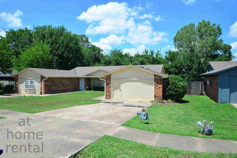 744 W Commercial St, Broken Arrow, OK 74012 Condo for Rent in Broken