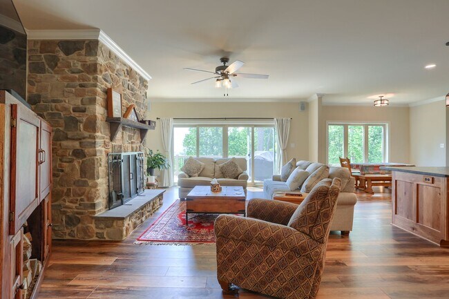 Foto del edificio - 11409 Weatherstone Dr