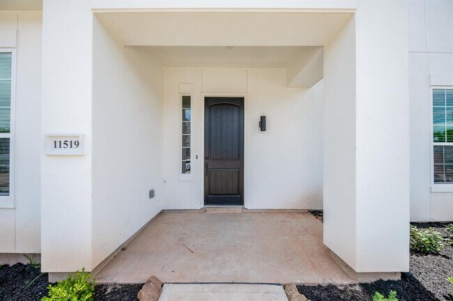 Building Photo - 11519 Silverman Trails