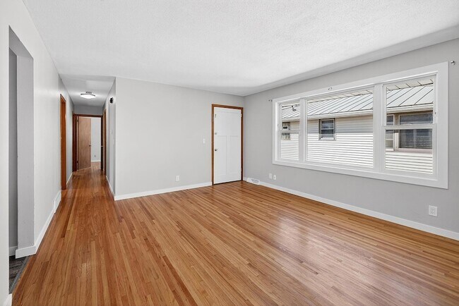 Foto del edificio - 5844 Washburn Ave S