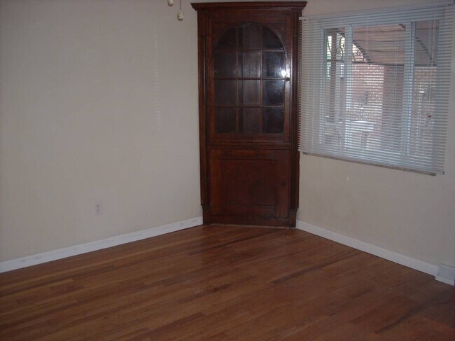 Kitchen - 4221 Post St