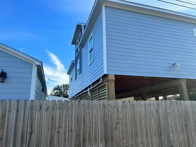 Foto del edificio - 1413 55th St