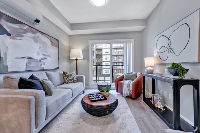 Building Photo - Centennial Court Apartments