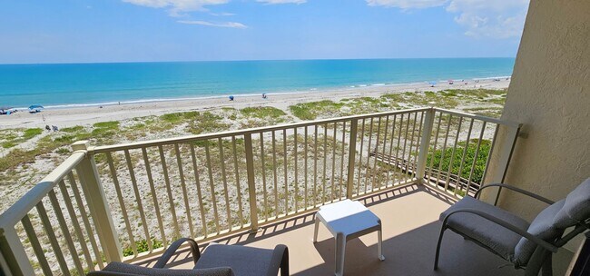 Foto del edificio - Furnished Cocoa Beach Direct Sands Condo