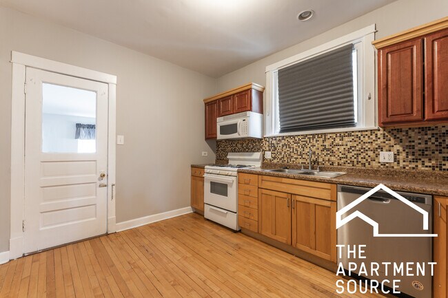 Foto del edificio - 1009 S Ridgeland Ave