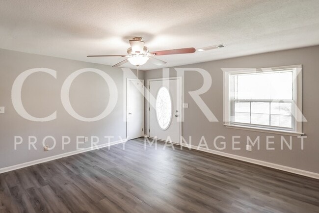 Building Photo - Cute Three Bedroom Home in Northport, AL, ...