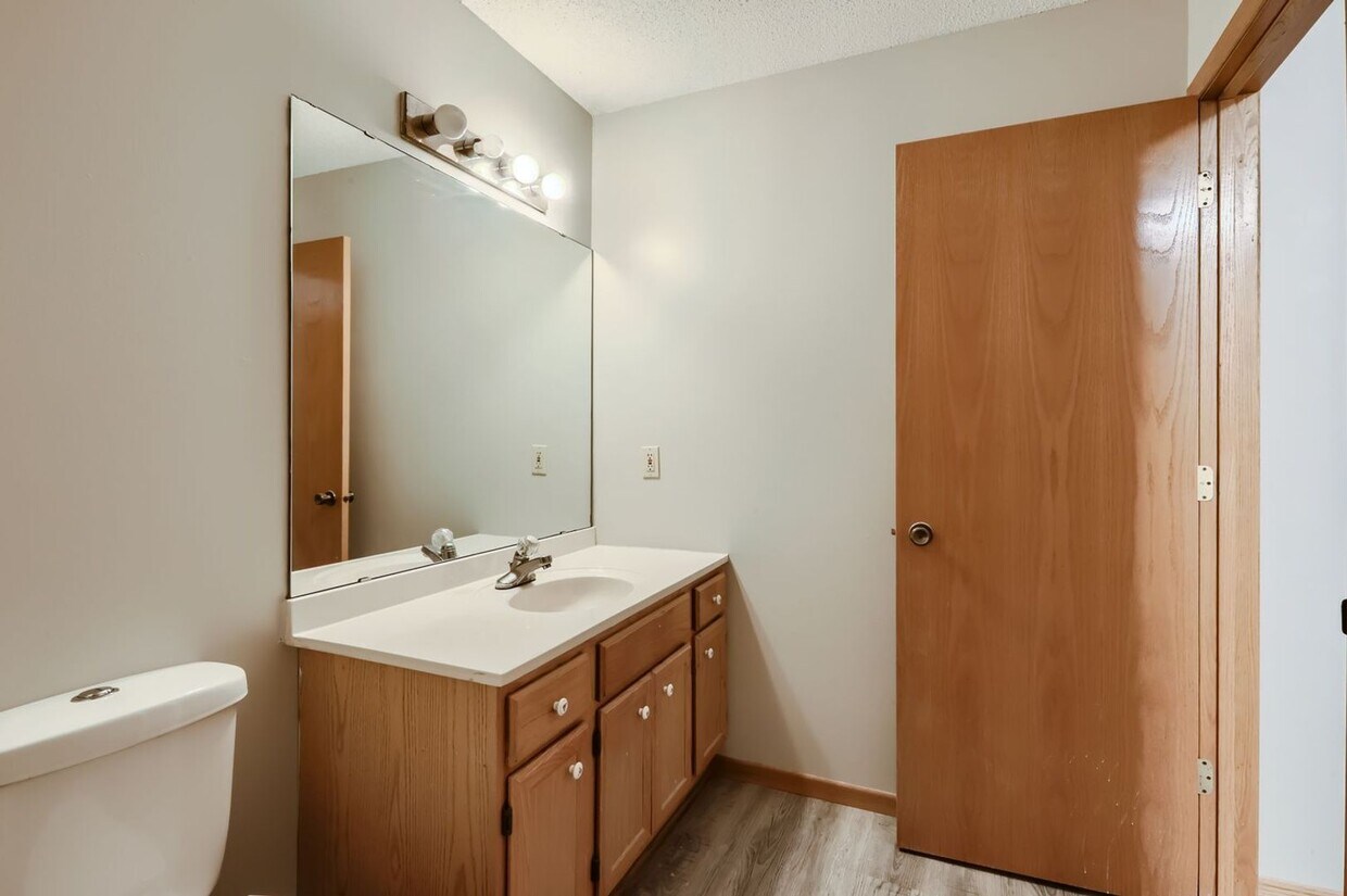 Foto principal - Blaine Townhome