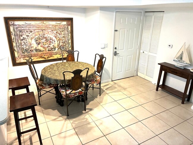 Foto del edificio - 1270 Wildwood Lakes Blvd
