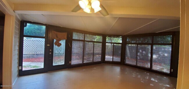 Foto del edificio - 997 Harrison St