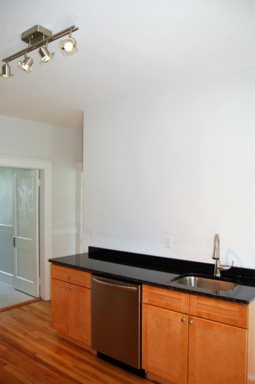 Building Photo - 56 Brantwood Rd
