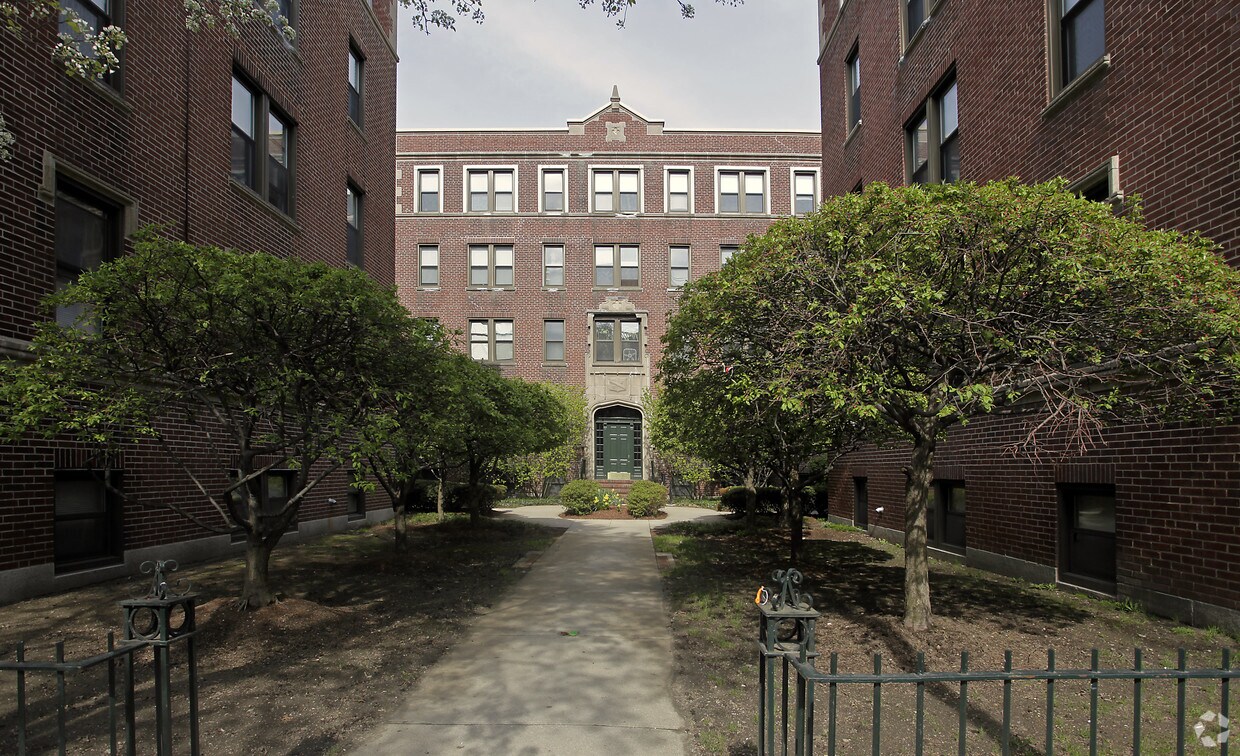 Building Photo - 11 Ware St