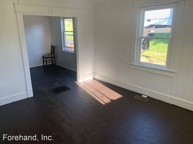 Building Photo - 2 br, 1 bath House - 425 PATRICK STREET