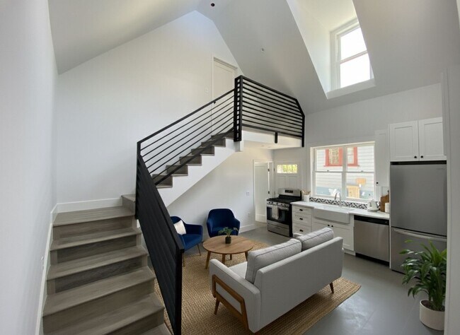 Photo - 1301-1303 West 22nd Street Apartment