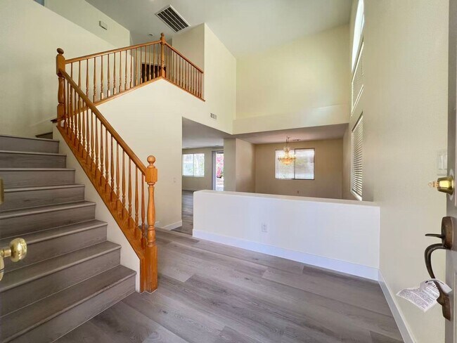 Foto del edificio - 8480 Garnet Peak Ct