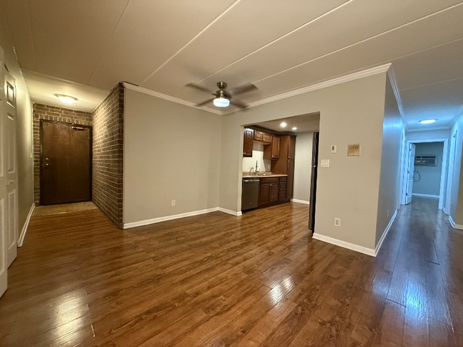 Photo - 154 E Bailey Rd Apartment