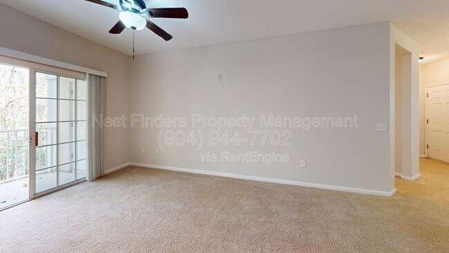 Foto del edificio - 8241 Pelican Landing Rd