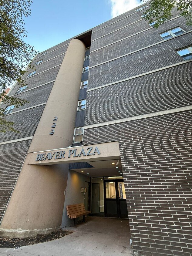 Primary Photo - Beaver Plaza-104