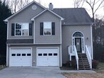 Foto principal - 1425 Brookdale Dr