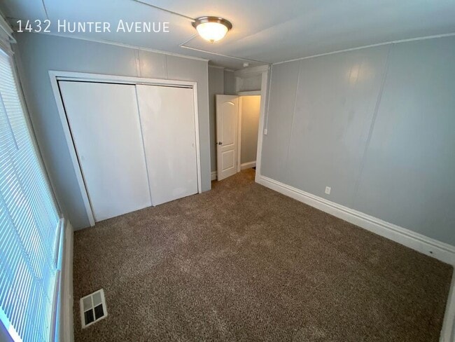 Building Photo - 1432 Hunter Ave