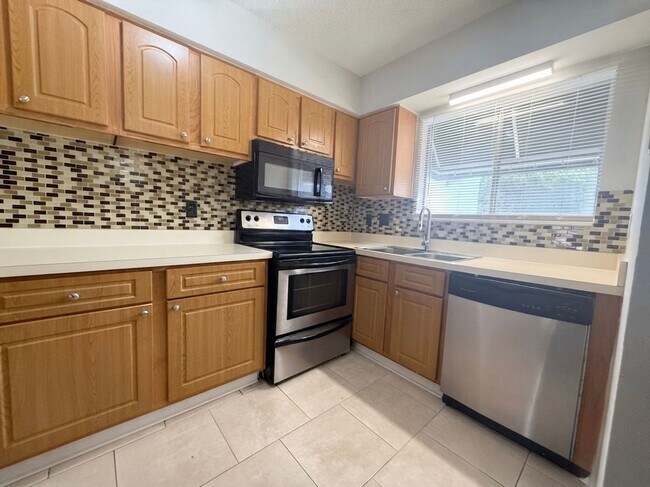 Building Photo - 4115 S Semoran Blvd