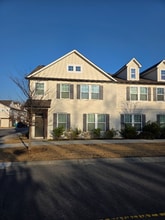 Building Photo - 111 Cranford Dr