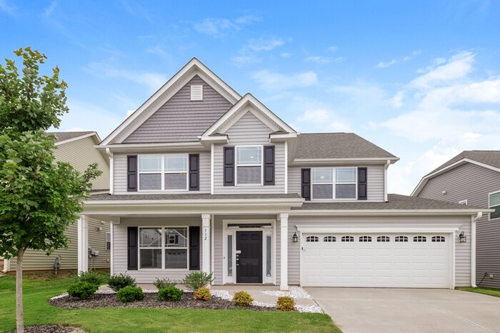 Primary Photo - 112 Archer Dr